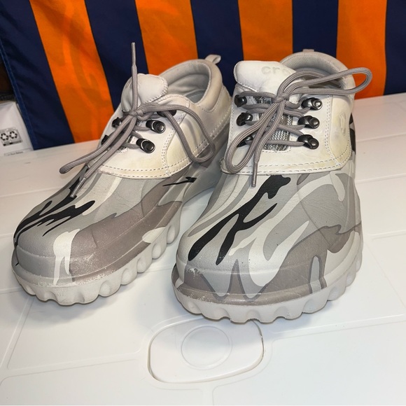 Crocs Shoes mens Size 13 gray Khaki Camo Leather Boat Lace up Tie rare - Picture 3 of 7